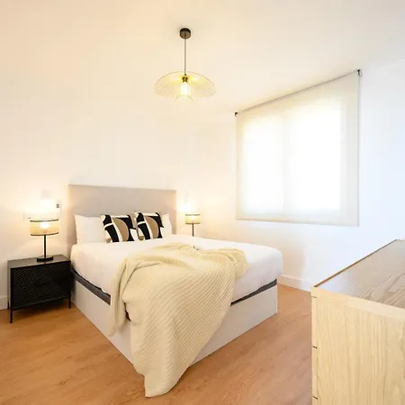 アパート Skymar Palmeras 2 Bedrooms & Pool By 10tosea